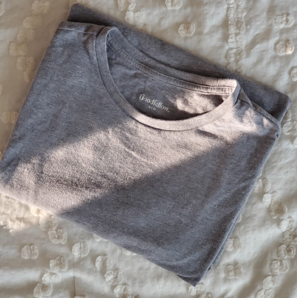Goodfellow & Co. Small Grey Tee